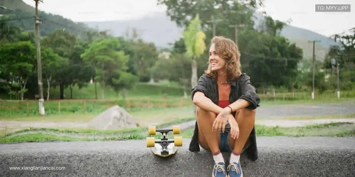 🎁 周边好物，把赛场带回家！